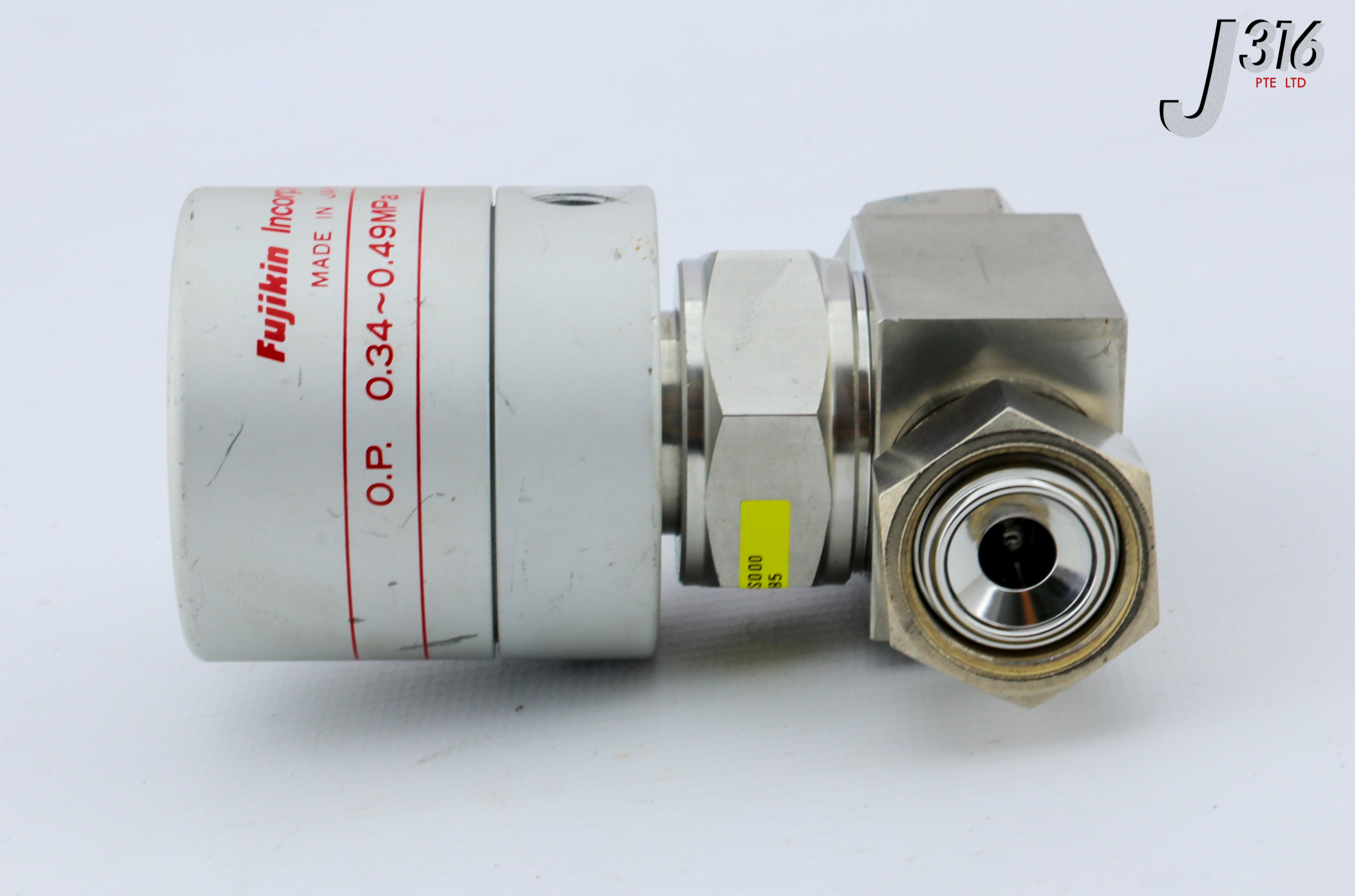 SOLD‼️ 28418 FUJIKIN DIAPHRAGM VALVE, TYPE N.C., O.P. 0.34~0.49MPA 411885